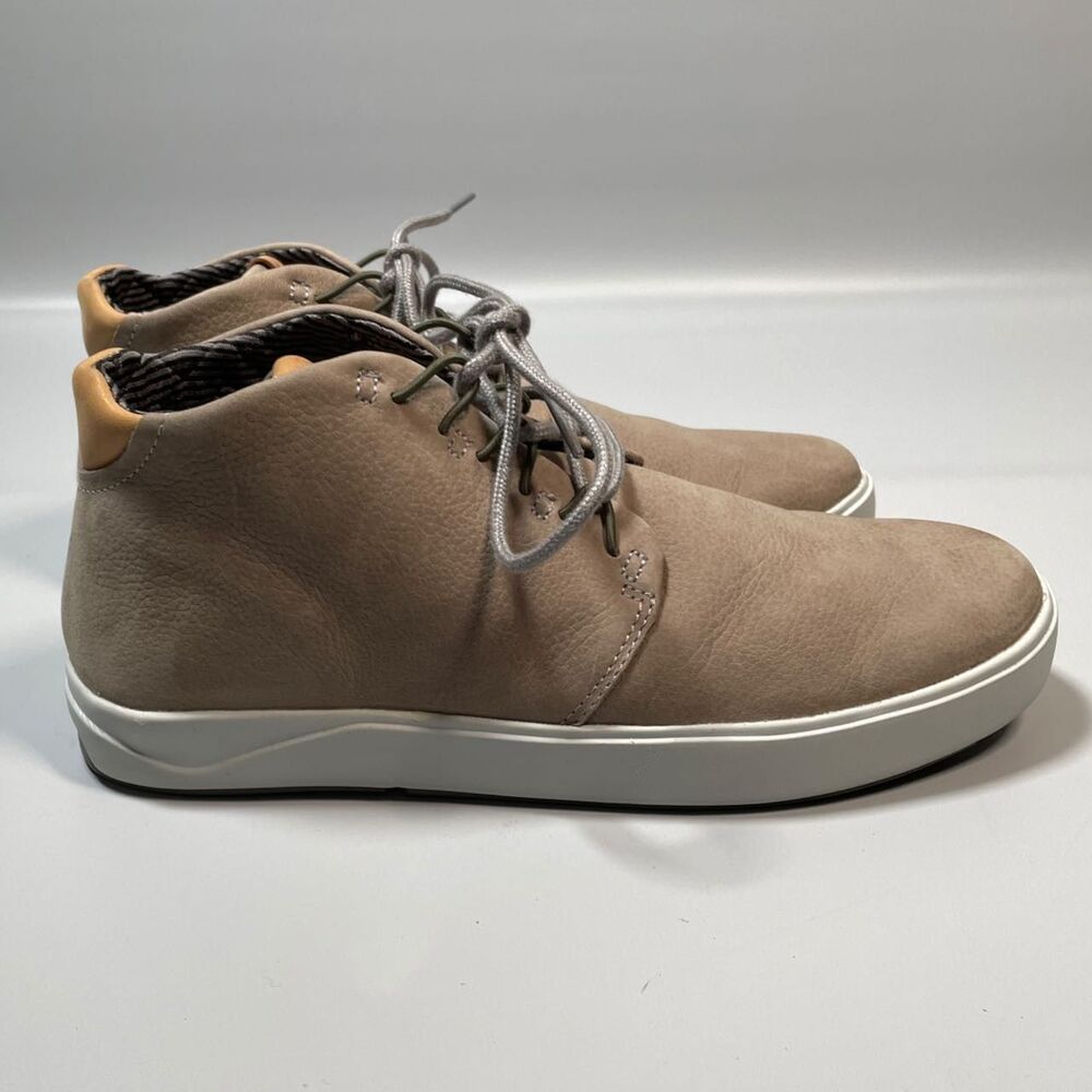 Olukai Nana Hele Wai‘apo Chukka Boots Beige Sneakers Sheep Fur Men’s Size 9